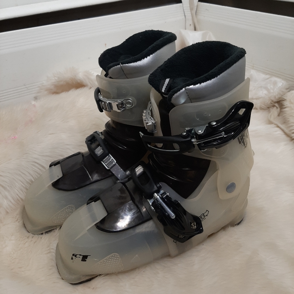 Full Tilt Boot Co Growth Spurt Clear Ski Authentic Youth Boots Sz L 22-25.5